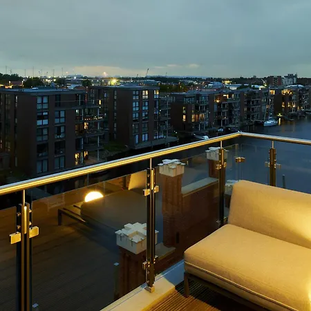 Apartment Penthouse Speicher 60 In Emden, Zentrale Lage Am Delft & Sauna Emden