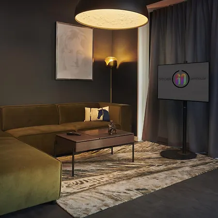 Penthouse Speicher 60 In Emden, Zentrale Lage Am Delft & Sauna